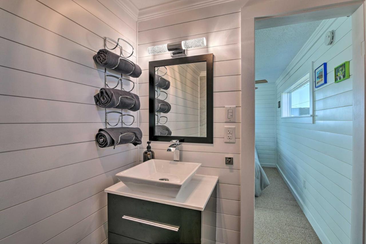 Open-Concept Cottage Less Than 1 Mi To Beach! Surfside Beach Exteriör bild