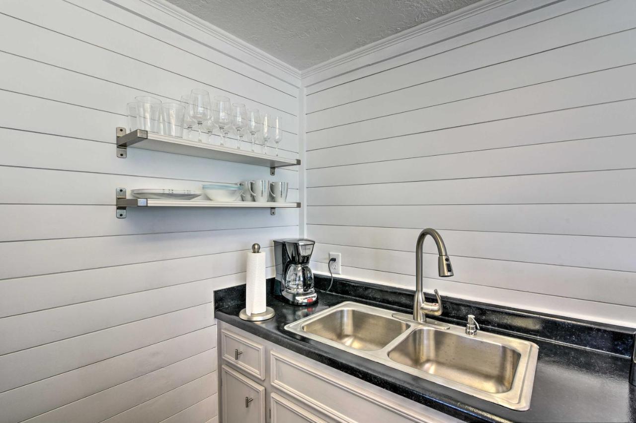 Open-Concept Cottage Less Than 1 Mi To Beach! Surfside Beach Exteriör bild