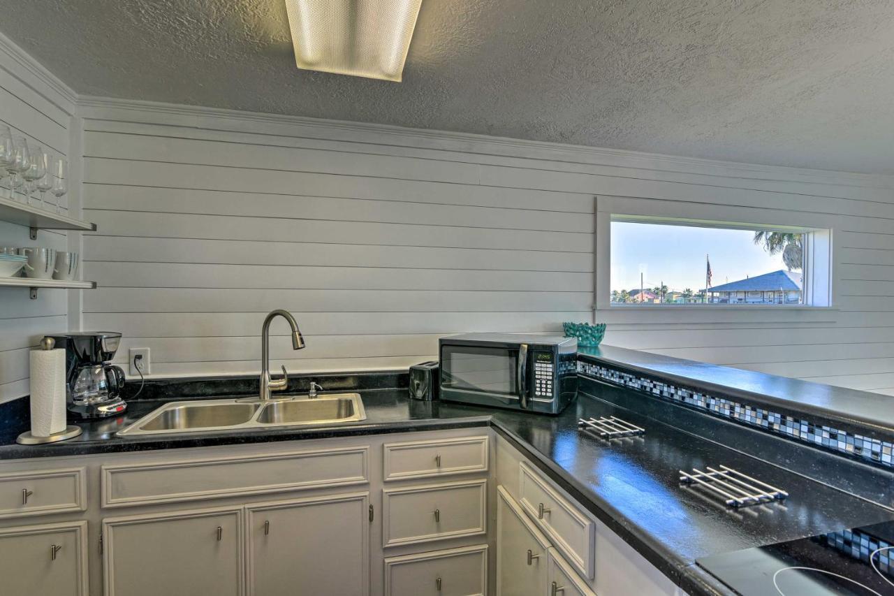 Open-Concept Cottage Less Than 1 Mi To Beach! Surfside Beach Exteriör bild